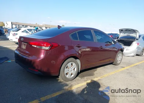 2018 Kia Forte Lx из США, поврежденный, VIN 3KPFK4A73JE269903